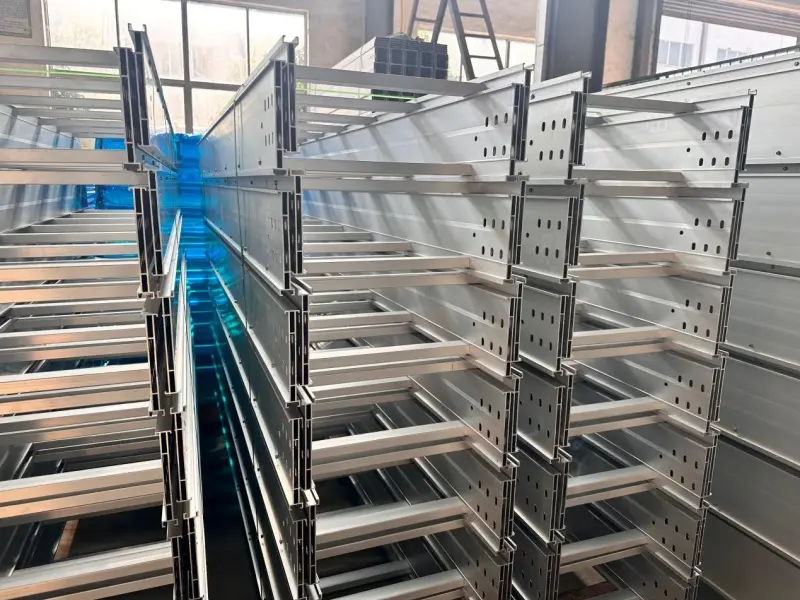 Polyurethane vs. Steel vs. Aluminum Alloy: The Ultimate Showdown of Cable Tray Materials